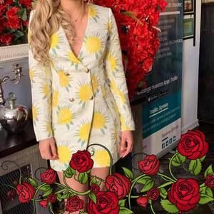 Meet your Posher, Ines